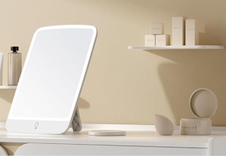 amazon lighted mirror magnifying 2023 1 1695914537 1695914537