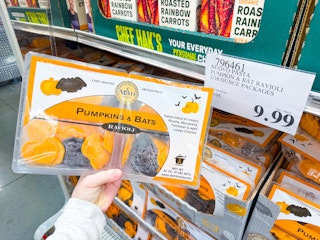 costco-halloween-pumpkins-and-bats-ravioli-1