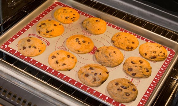 Silicone Baking Mat, Now $7.99 on Amazon
