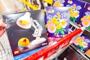 costco-lego-sets-disney-pixar-luxo-jr-pitite-sunny-bouquet