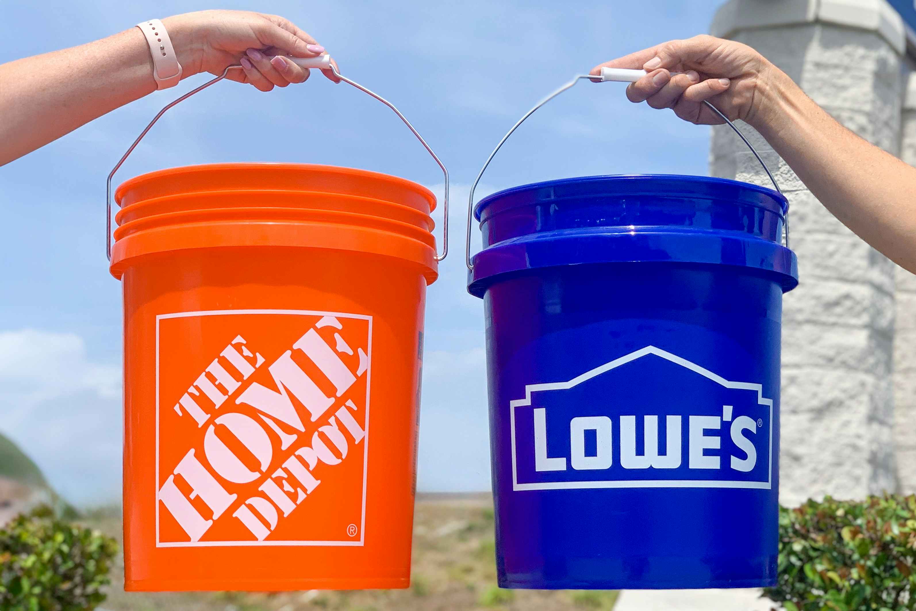 lowes-versus-home-depot-comparison-buckets-featured-crop