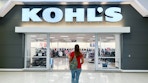 kohl's-store-front-woman-walking-into-store