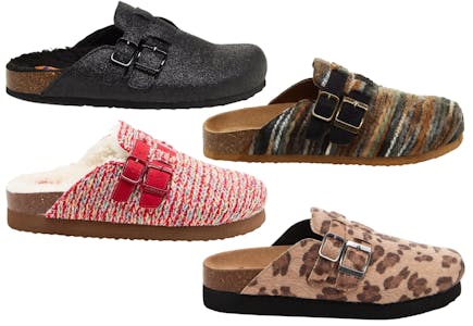 2 Rocket Dog Women's Clogs