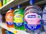 softsoap-refills on walmart shelf