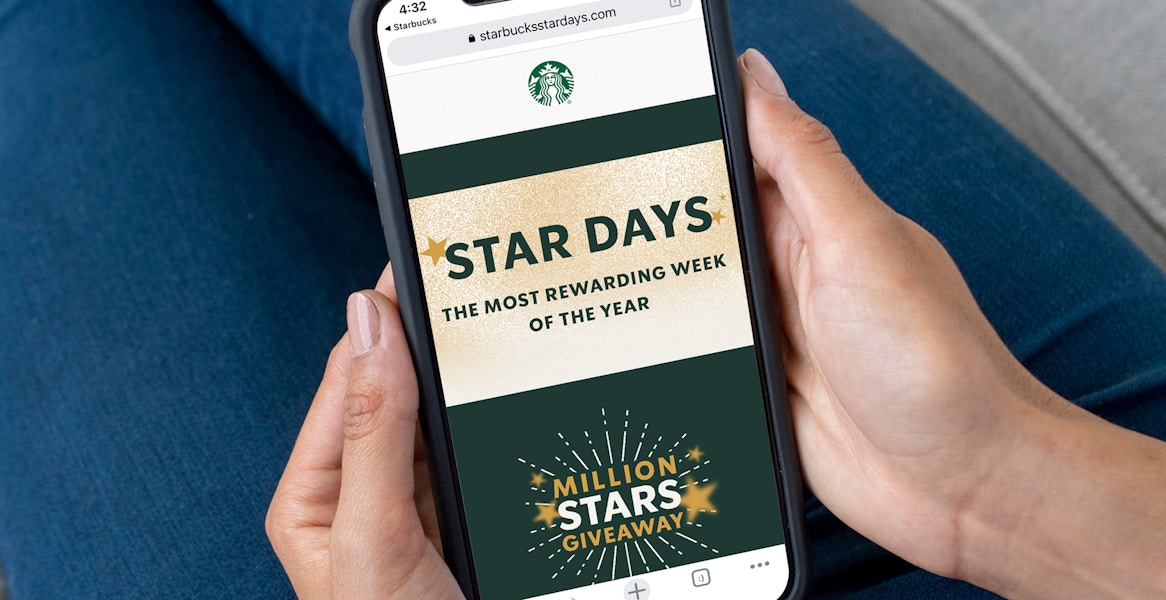 starbucks-free-stars-days-person-phone-screenshot-reupload-feature