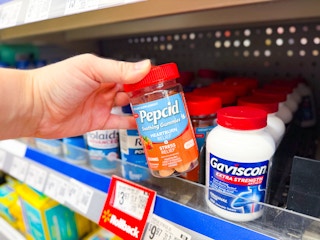 walmart-pepcid-gummies-3
