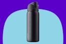 a black Owala water bottle 