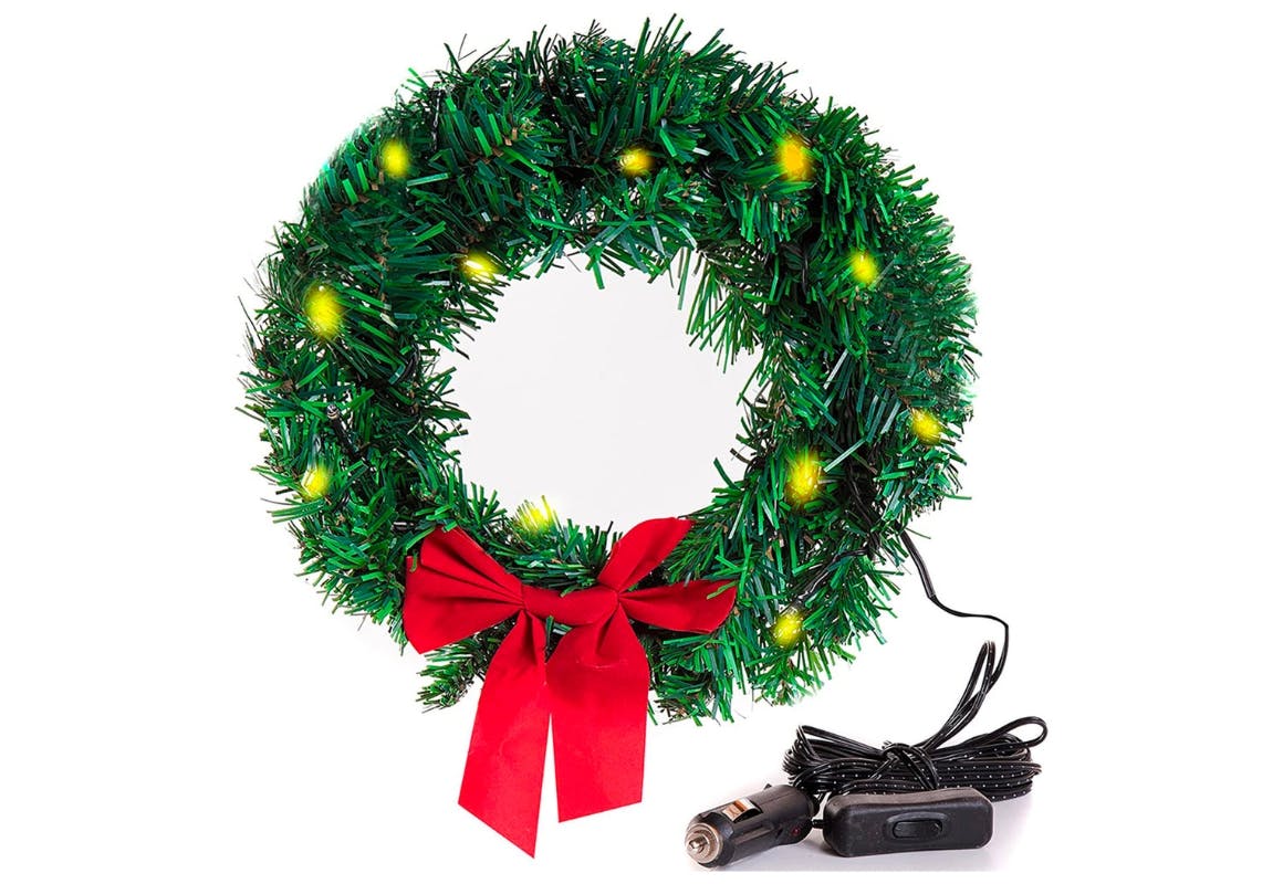 Zone Tech Car Wreath