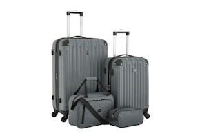 Travelers Club Luggage Set