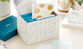 amazon hallmark greeting card 1672775034 1672775034