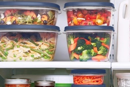 Rubbermaid 26-Piece Food Storage Set, Just $8 on Amazon card image