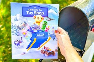 walmart-toy-book-kcl-2025-1