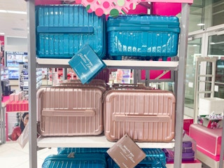 ulta jetsetter beauty box 120121e 1638378312 1638378312 e1639077608245