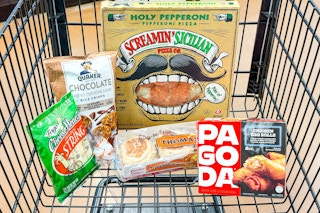 fred meyer matchup groceries in shopping cart