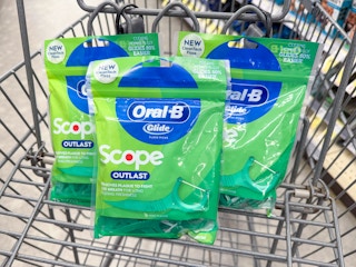 packs of oral-b floss picks in walgreens cart