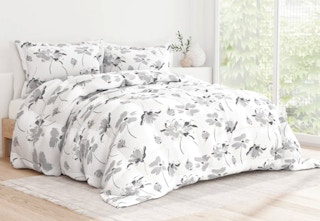 linens-and-hutch-comforter-set-mar-2023