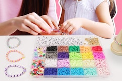 5,000-Piece Bracelet-Making Kit, Now $4.19 on Amazon card image