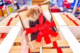 sams-club-lucky-hat-scarf-set