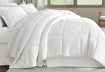 Linens & Hutch Comforter Set