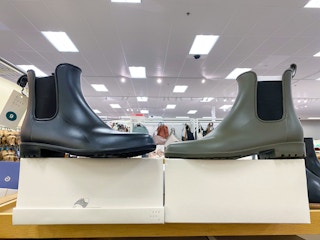 boots target 2022 3 1642187744 1642187744