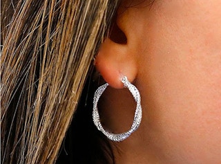zulily-sterling-silver-hoop-earrings-jan-2023