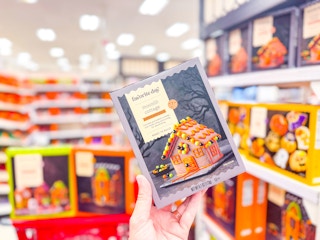 Target-Favorite-Day-halloween-cookie-kit