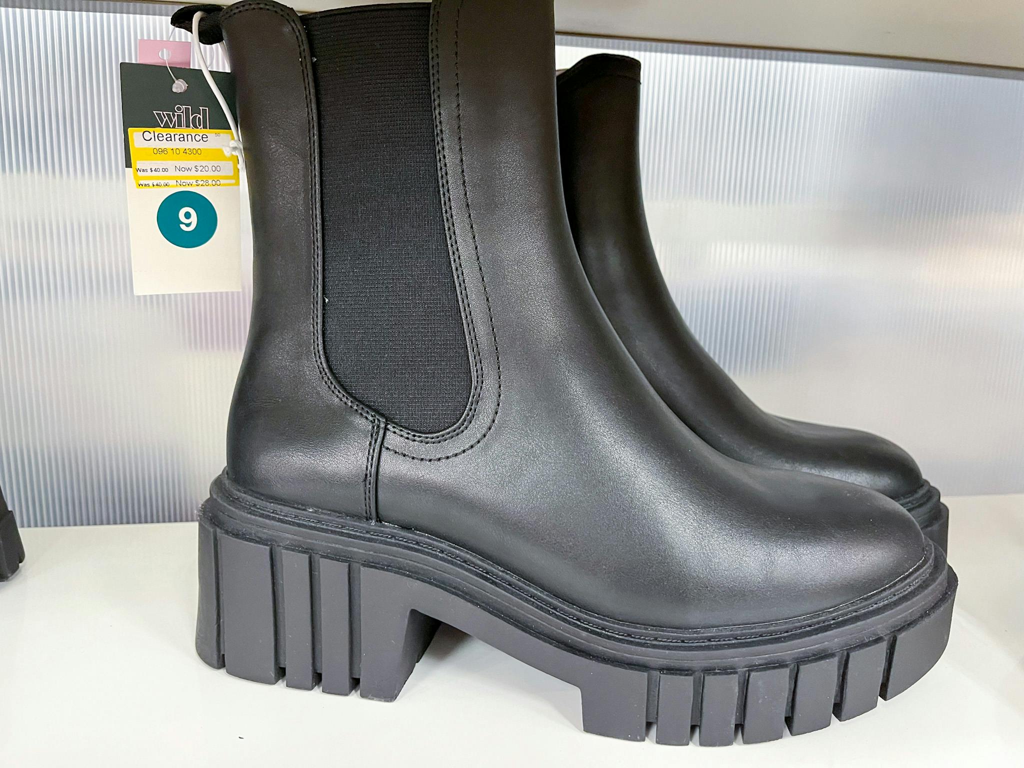 Chelsea Boots
