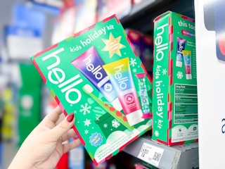 walmart-hello-gift-set-kcl-1