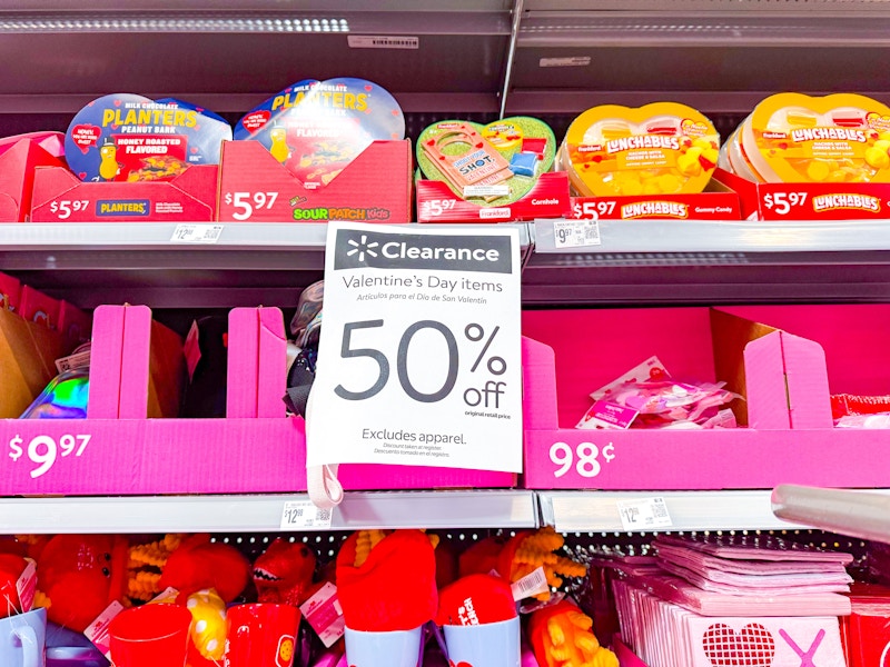 walmart-valentines-day-clearance6