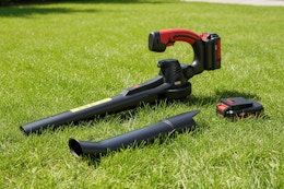 woot-blower-outdoor-1