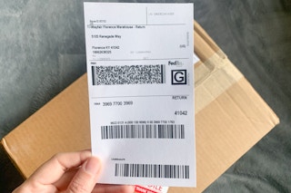 A printed Wayfair return label