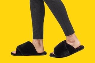 zulily sorel sliippers