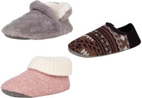 2 Northeast Outfitters Adult Slippers