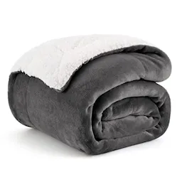 Bedsure Sherpa Fleece Throw Blanket