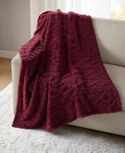 Cozy Cable Throw