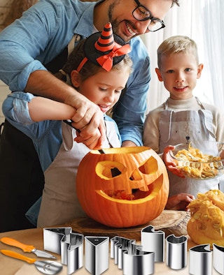 Pumpkin carving kit