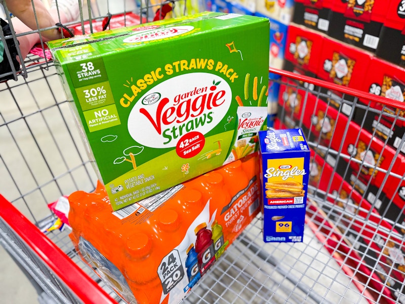 costco-coupon-book-may-2025-veggie-straws-gatorade-kraft-chesse-singles-1