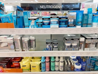 ulta-neutrogena-display-shot-031121