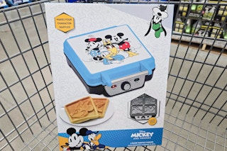 mickey mouse waffle maker
