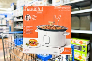 slow cooker on the edge of a walmart cart