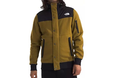 The North Face Men’s Fleece Jacket