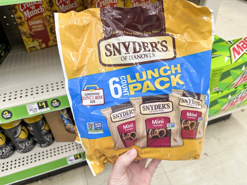 dollar general snyder's lunch pack