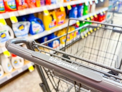 walgreens shopping cart in the laundry aisle
