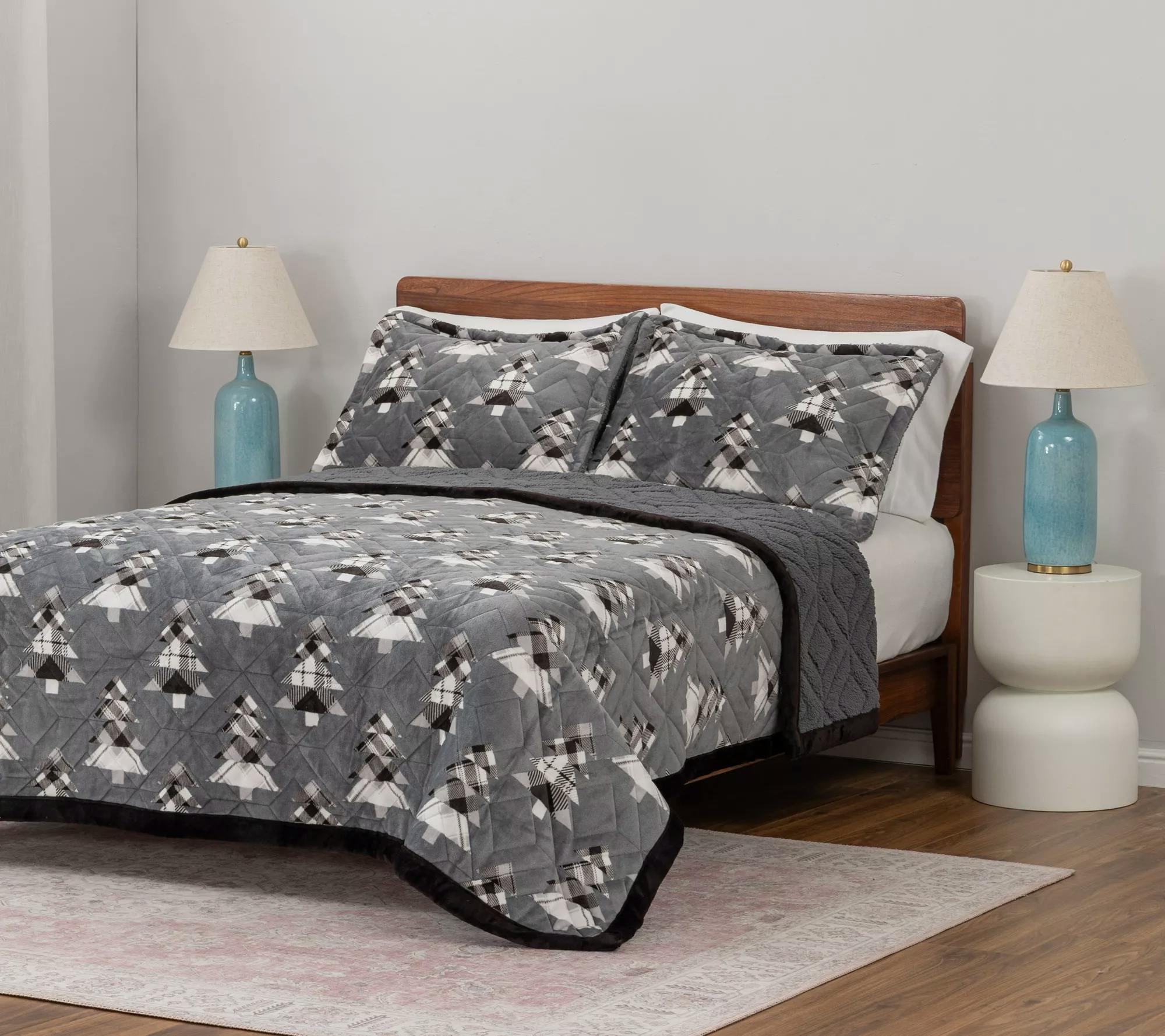 Berkshire Queen Coverlet Set