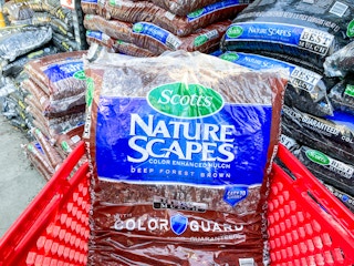 Scotts Nature Scapes Mulch at Lowe's