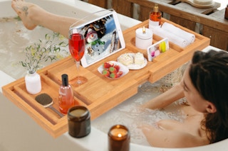  Foldable Bathtub Tray Caddy