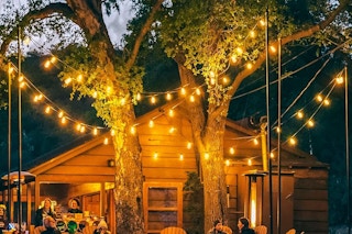 outdoor string lights