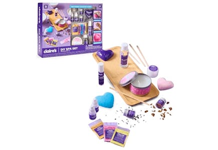 Claire's Bath Bomb and Candle Making Set