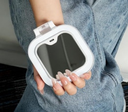 Travel Vanity Mirror With Lights, Only $8.49 With Amazon Promo Code card image