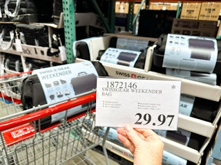 costco-clearance-deals-swissgear-weekender-bag